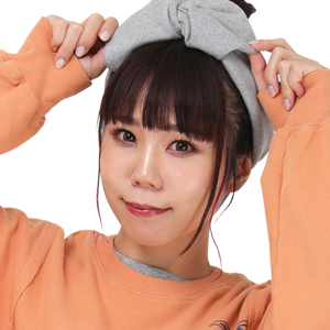 ひととせなつみ